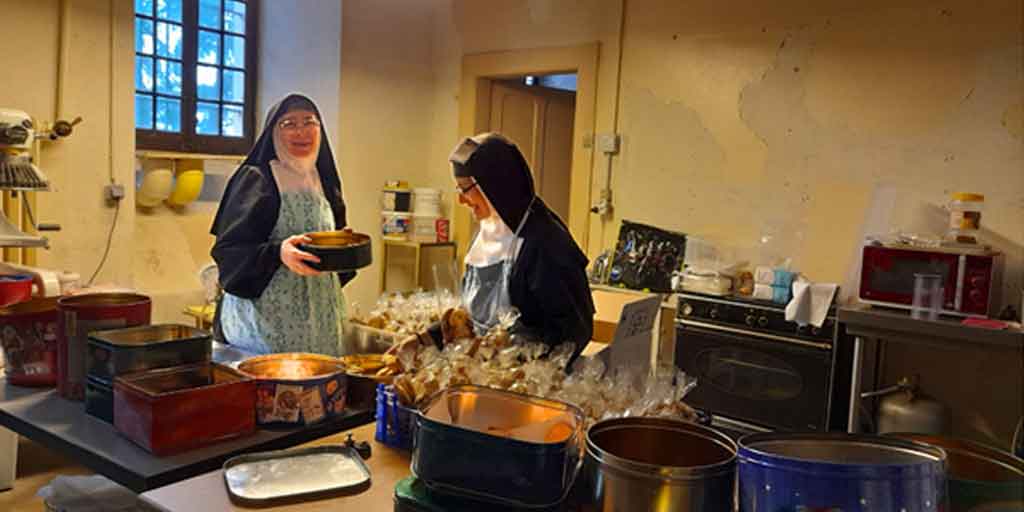 attelier_magnificat_enc